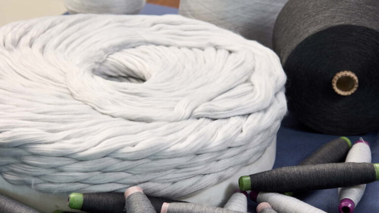 Producing Mélange Yarns with a Rieter Ring Spinning System