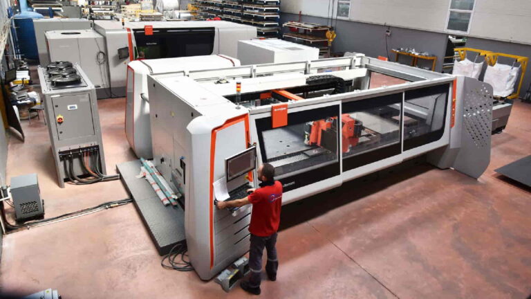 Türkiye to direct sector with its own textile machinery