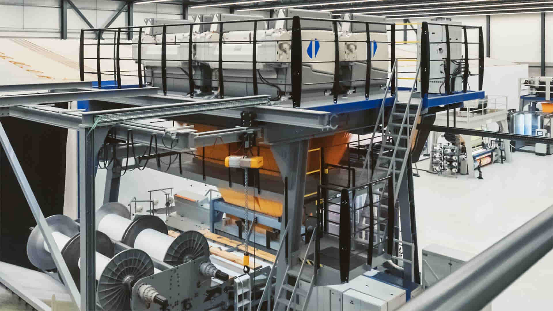 AEQCT  The new Vandewiele RCE2+ digital carpet weaving machine at ITMA 2019