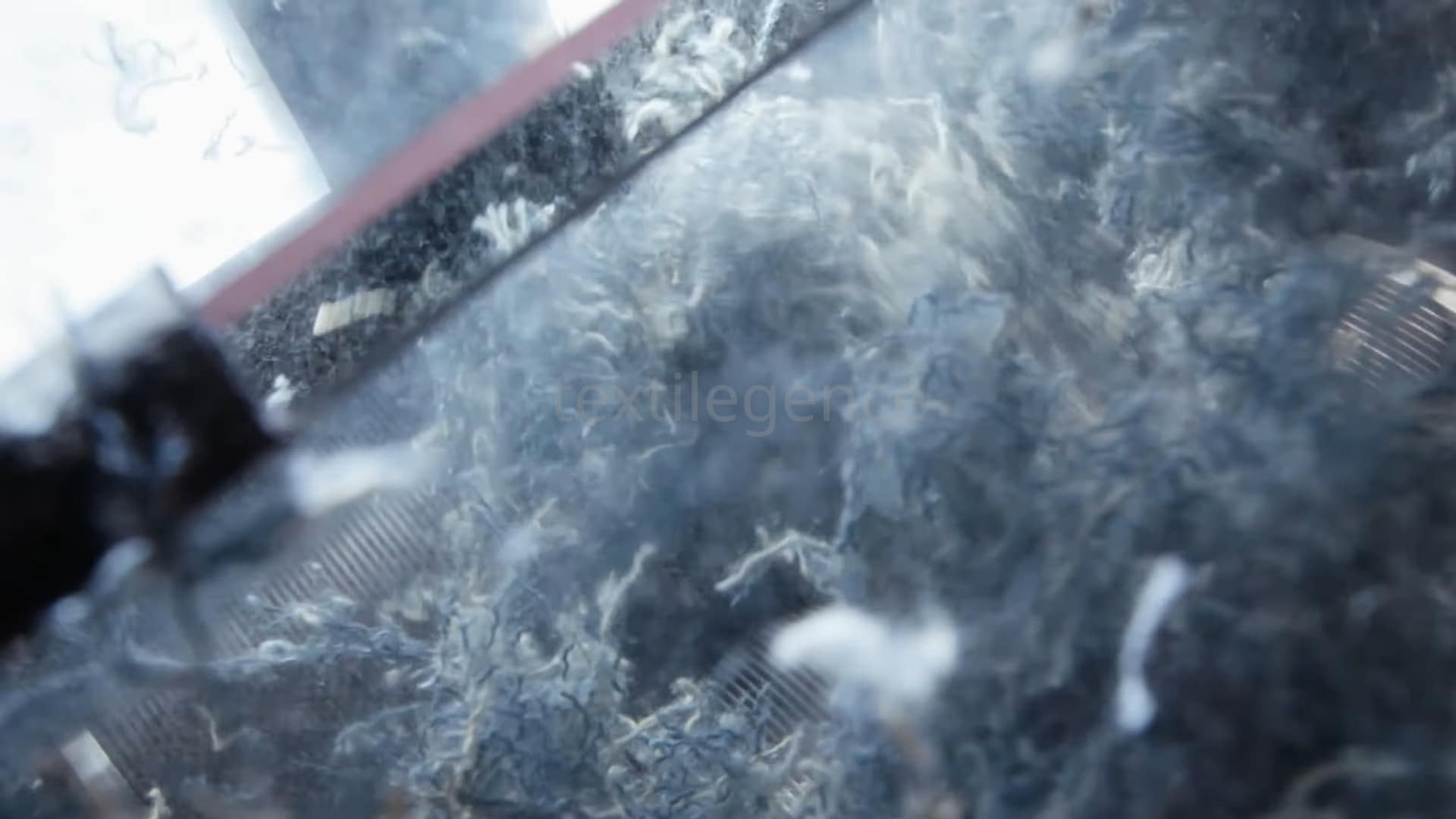 Textile waste turns into fibre in just 90 seconds Image Source: UMD