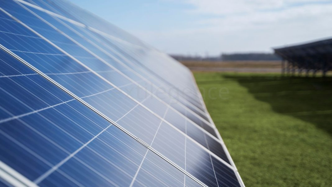 Türkiye's strongest candidate for solar panel recycling base: Niğde Image Source: Freepik