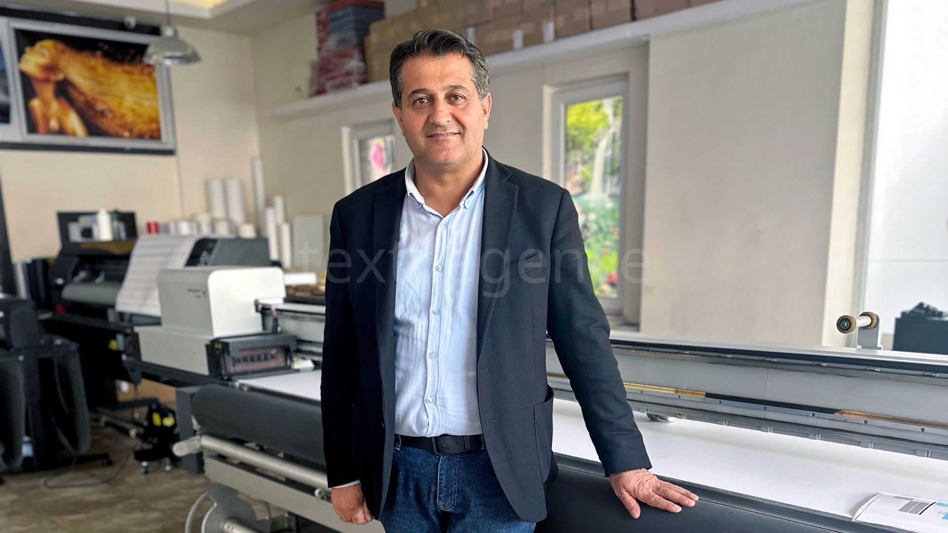 Tekin Reklam kurucusu ve sahibi Halit Tekin   Görsel Kaynak: Pigment Reklam